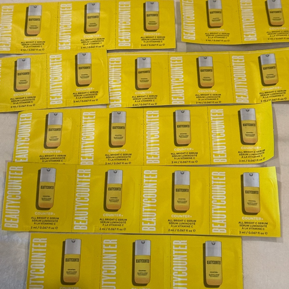 Vitamin C serum travel